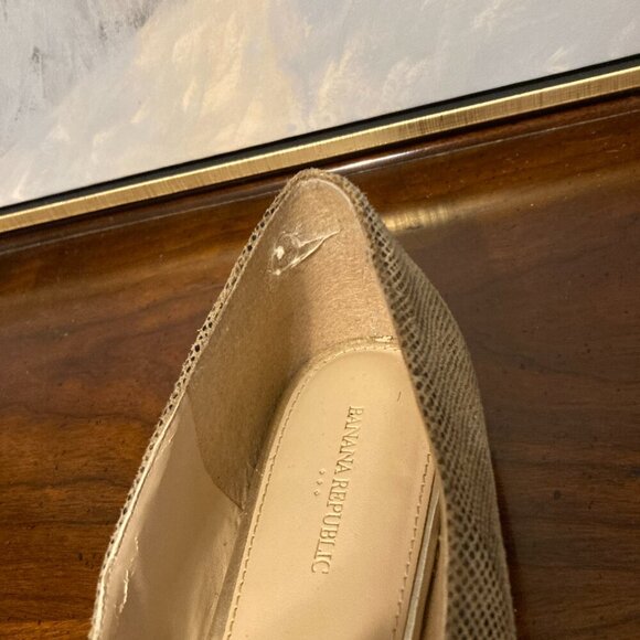 Banana Republic Women 9 Snakeskin Tan Ballet Flat Gold Buckle Preppy Work - Picture 12 of 15